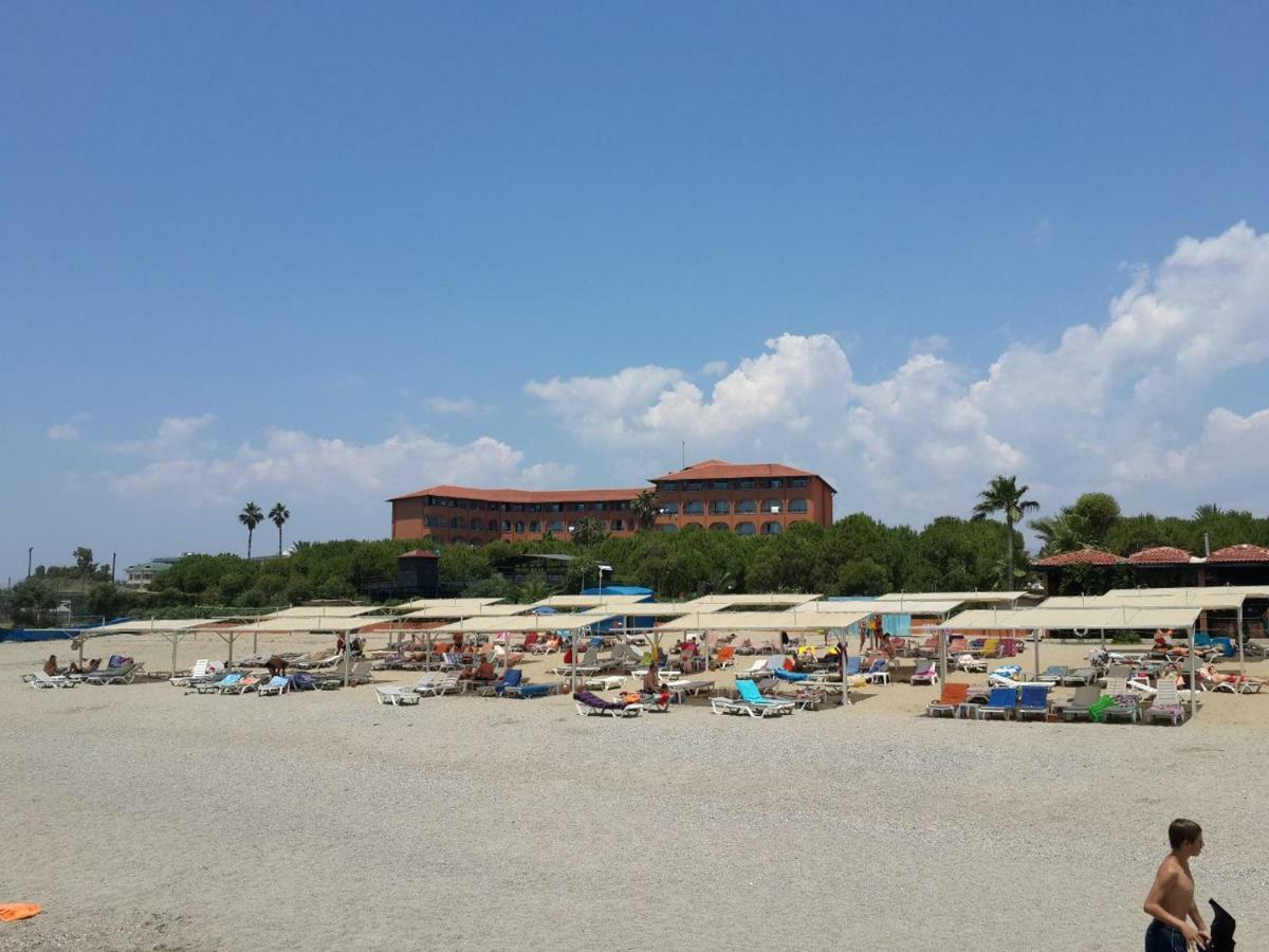 Club Turtas Beach Konaklı Exterior foto